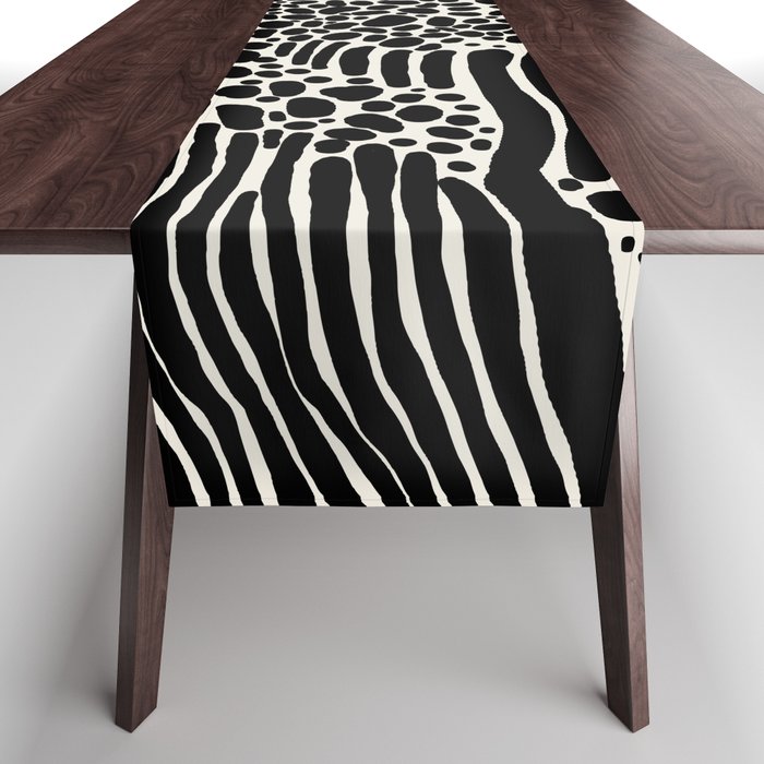 Outburst Table Runner Gallery Image 1