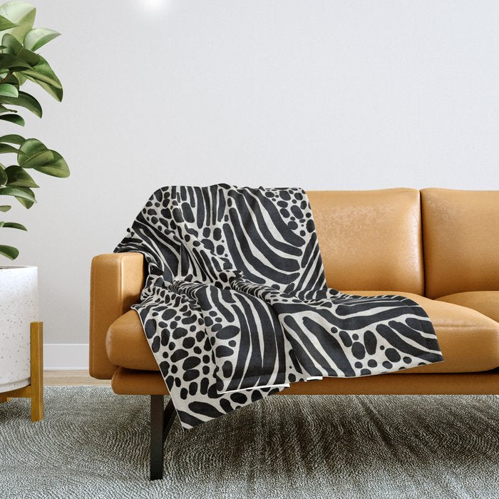 Outburst Throw Blanket Gallery Image 1
