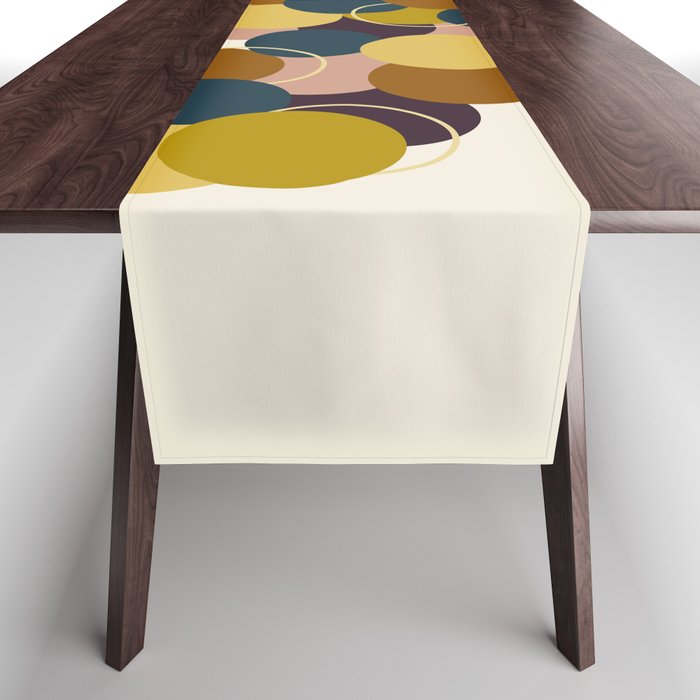 Grapes IX Table Runner Gallery Image 1