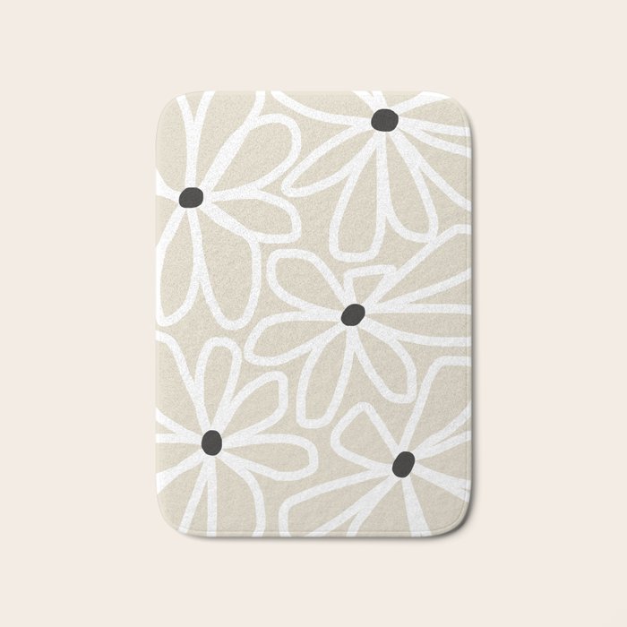 Daisy chain - neutral Bath Mat Gallery Image 1
