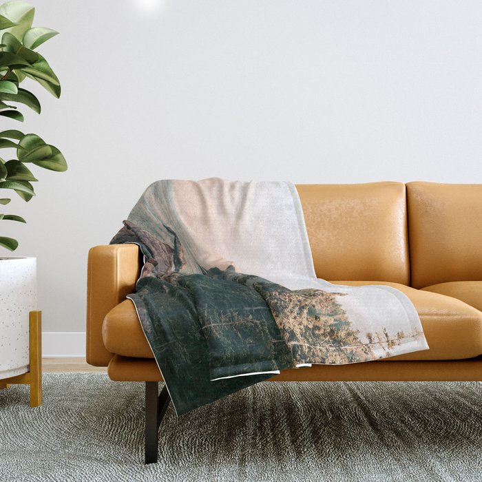 Expanding Throw Blanket Gallery Image 1