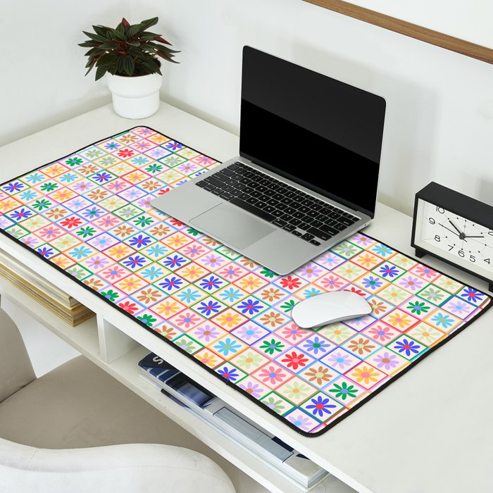 Cute Checkered Flowers in Beige  Desk Mat Gallery Image 2