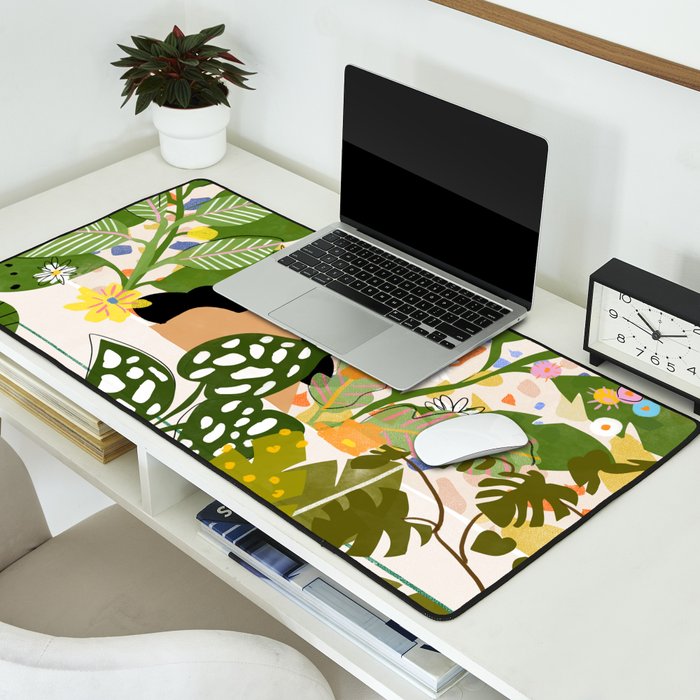 Bathing with Plants Desk Mat Gallery Image 2