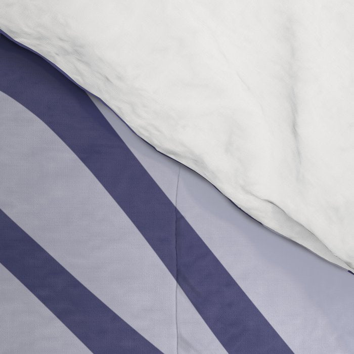 Big Cutouts Papier Découpé Abstract Pattern in Purple and Lavender Comforter Gallery Image 4