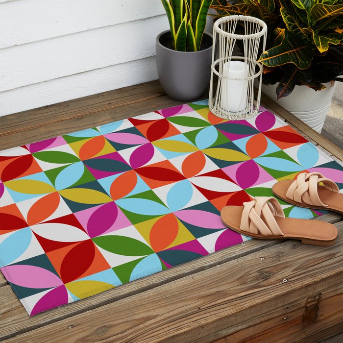 Colorful Retro Pattern Outdoor Rug Gallery Image 2