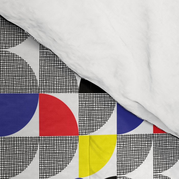 Textured Mid-century Circles 5 - Red, Blue, Yellow On White Comforter Gallery Image 4