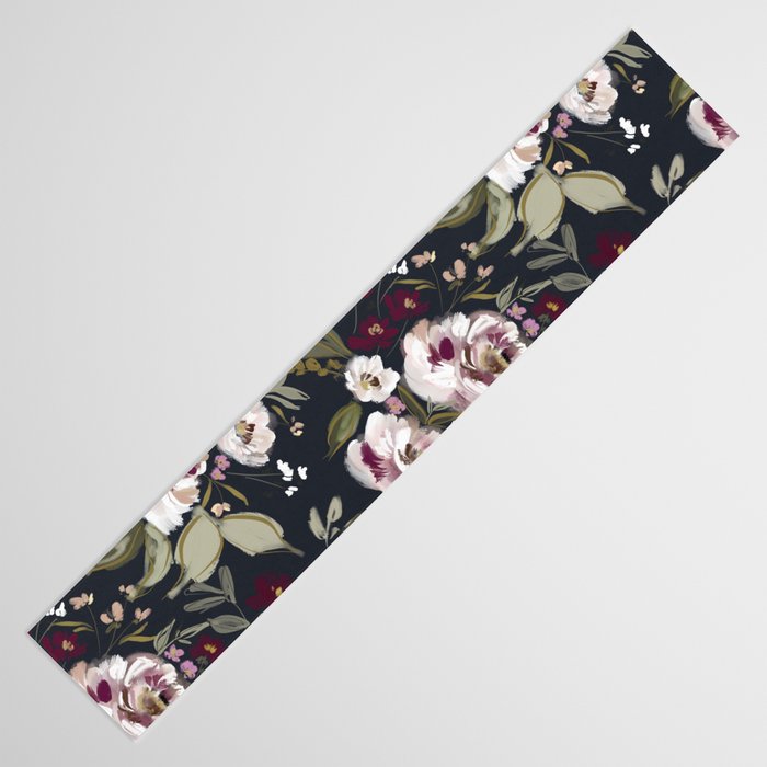 Heritage Bloom I Table Runner Gallery Image 3