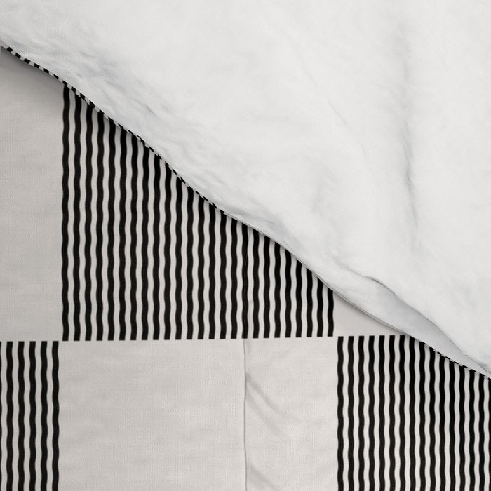 Textured Plaid pattern black and white  Comforter Gallery Image 4