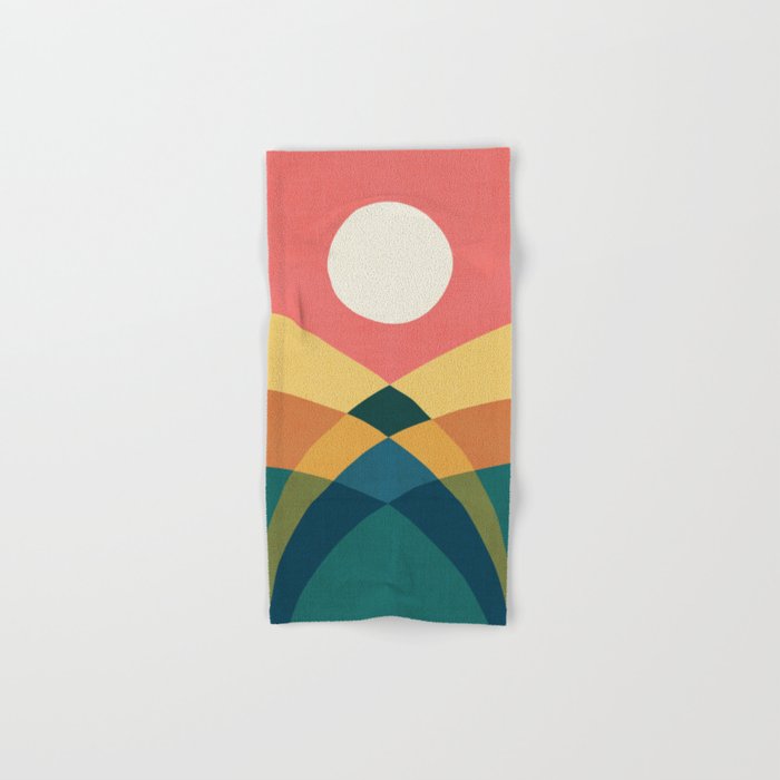 Rolling hills Bath Towel Gallery Image 1