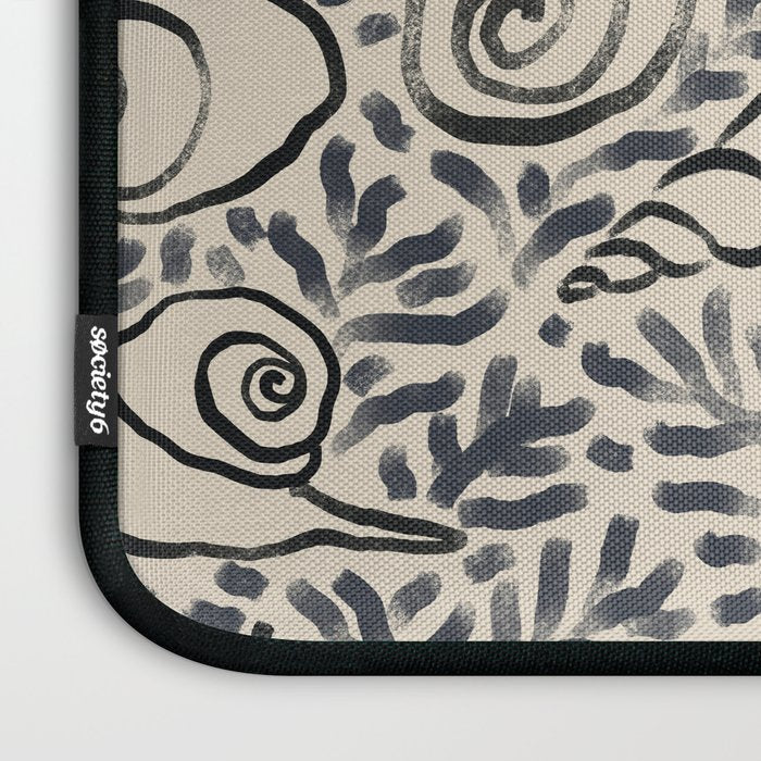 Snail Gardener Laptop Sleeve Gallery Image 3