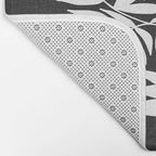 Triple Lip Vining Tulip ii Bath Mat Gallery Image 2