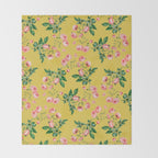 Antique Roses Floral Pattern Throw Blanket Gallery Image 2