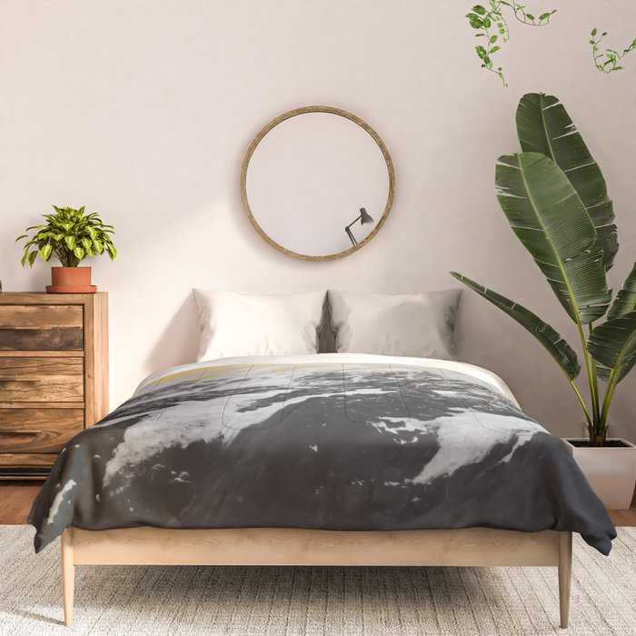 Moon dust mountains Comforter Gallery Image 3