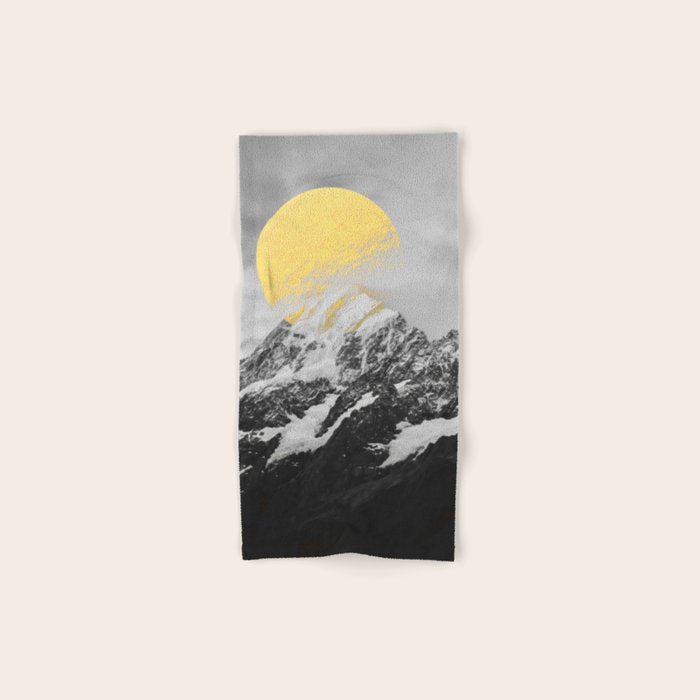 Moon dust mountains Towels Gallery Image 1