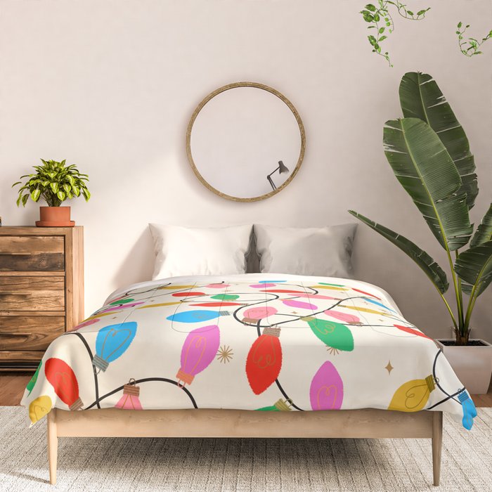 Playful Multicolor Christmas Lights Pattern on Cream Background Comforter Gallery Image 3