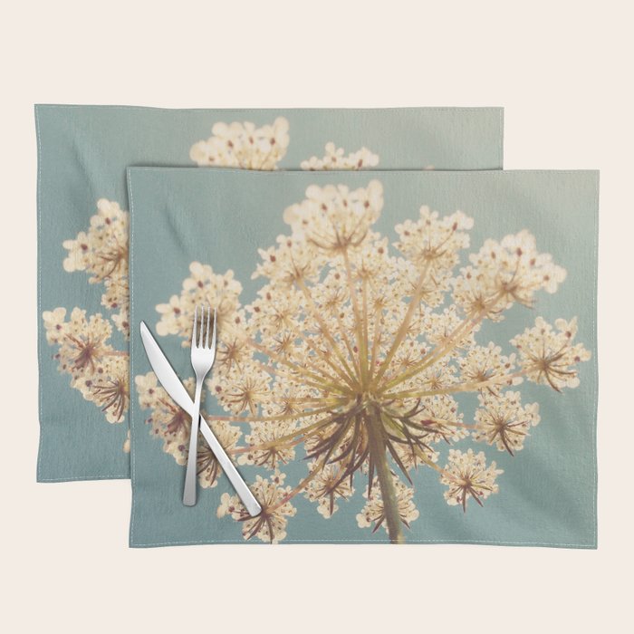 Queen Anne's Lace Placemat Gallery Image 1