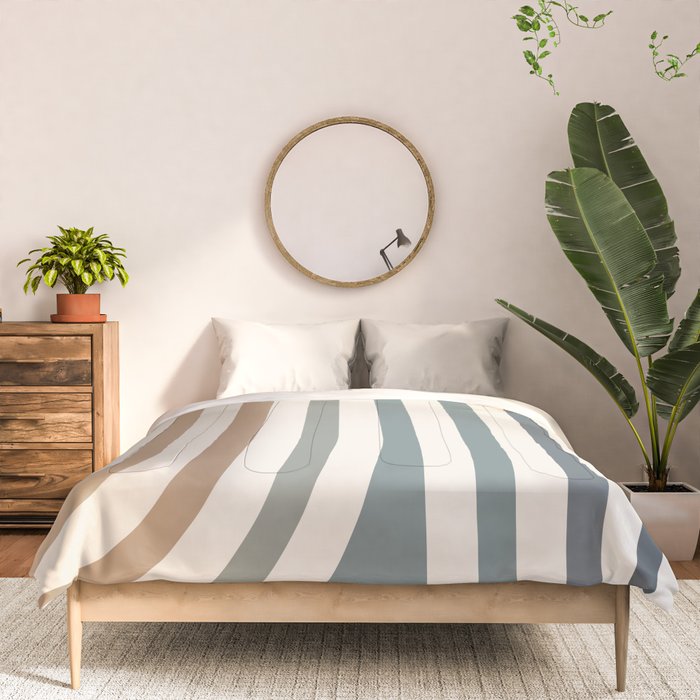 Bold Curvature Stripes II Comforter Gallery Image 3