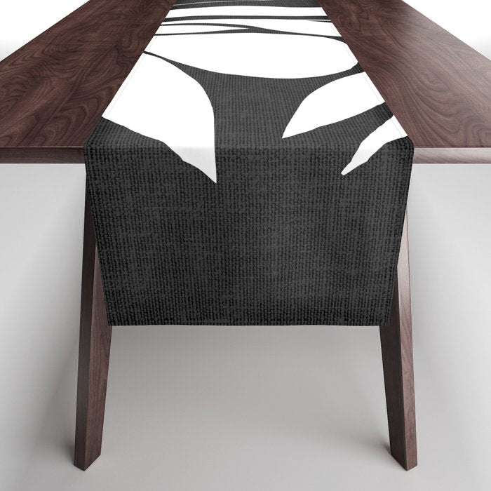 Tulip Secrets ii Table Runner Gallery Image 1