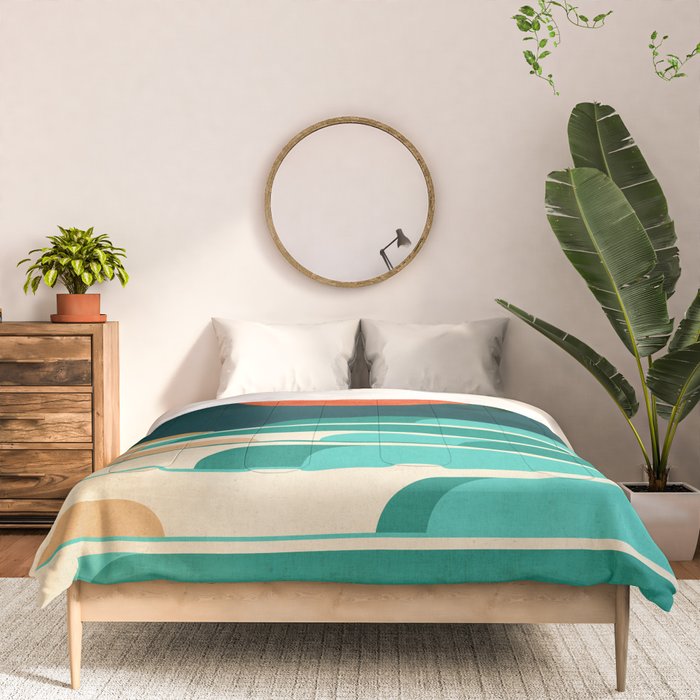 Chasing wave under the red moon Comforter Gallery Image 3