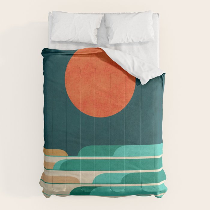 Chasing wave under the red moon Comforter Gallery Image 6