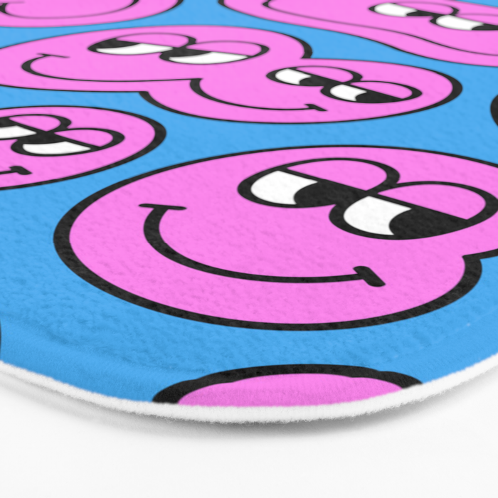 Funny retro smiling face cartoon pattern Bath Mat Gallery Image 3