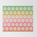 Ombre Rainbow Daisy Pattern Throw Blanket Gallery Image 2
