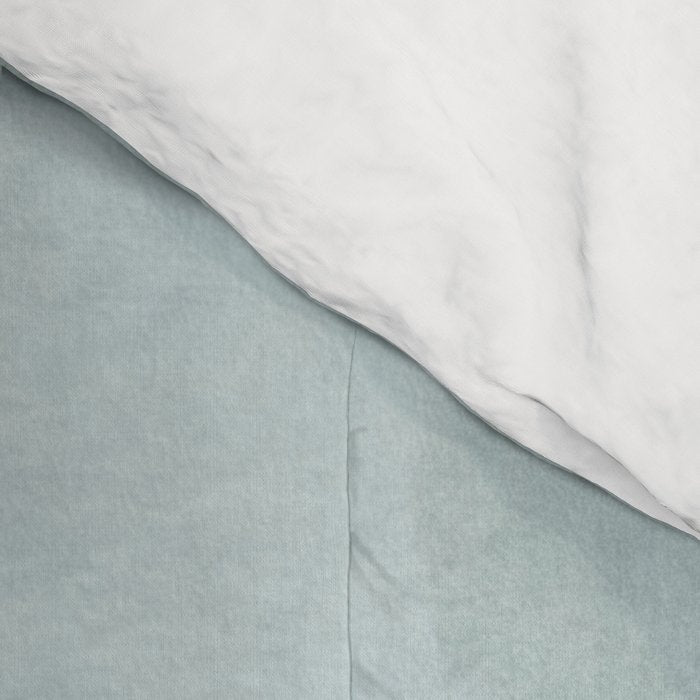 Teal Green Monstera Leaves  Jungle Vibes Comforter Gallery Image 4