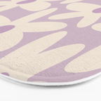 Daisy Time Retro Floral Pattern in Lavender Cream Bath Mat Gallery Image 3
