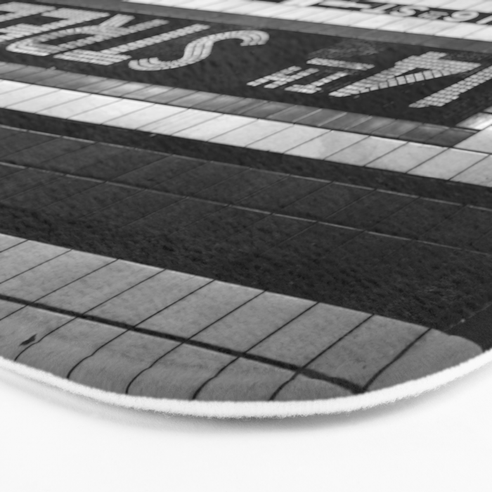14th Street Bath Mat Gallery Image 3