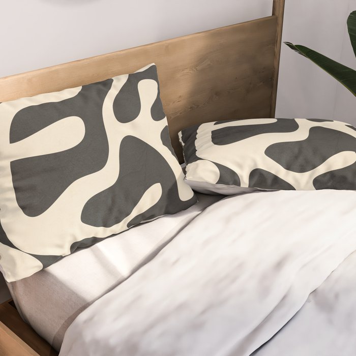 Minimalist Abstract Leaves 1 Pillow Sham Gallery Image 2