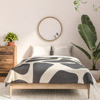 Minimalist Abstract Leaves 1 Comforter Gallery Image 3