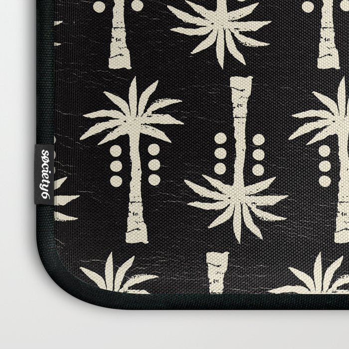 Mar de Amores Laptop Sleeve Gallery Image 3