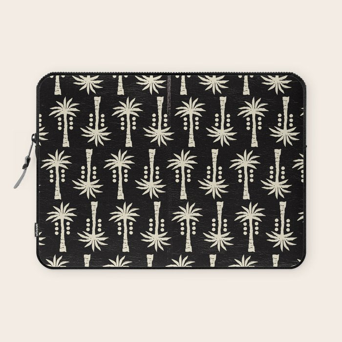 Mar de Amores Laptop Sleeve Gallery Image 1