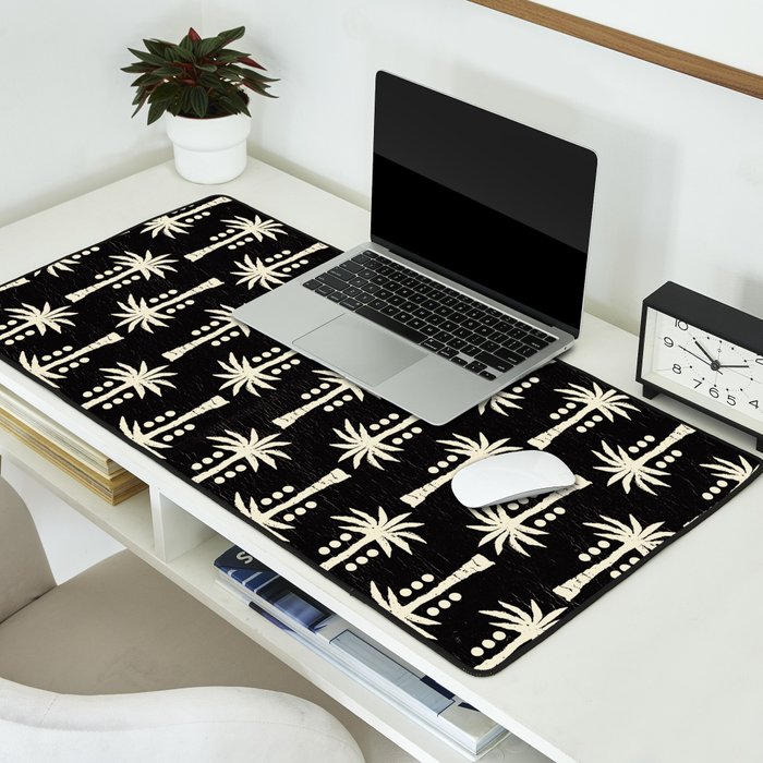 Mar de Amores Desk Mat Gallery Image 2
