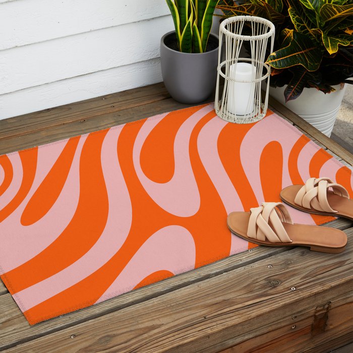 Groovy Abstract Retro Contemporary Wavy Loops Pattern Orange Blush Outdoor Rug Gallery Image 2