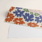 Mini Reto Daisy  Wrapping Paper Gallery Image 2