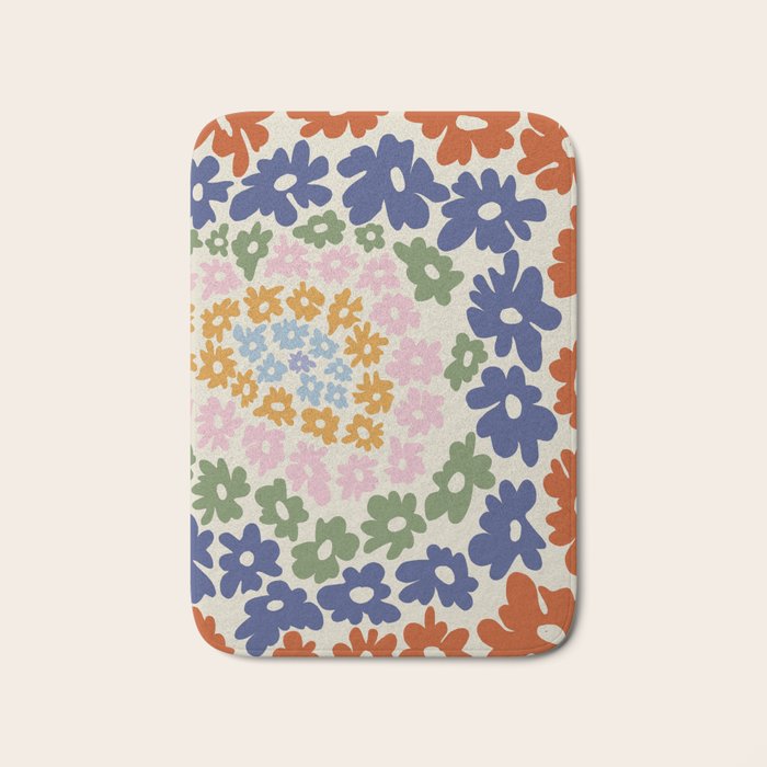 Mini Reto Daisy  Bath Mat Gallery Image 1