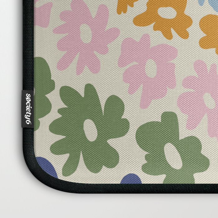 Mini Reto Daisy  Laptop Sleeve Gallery Image 3
