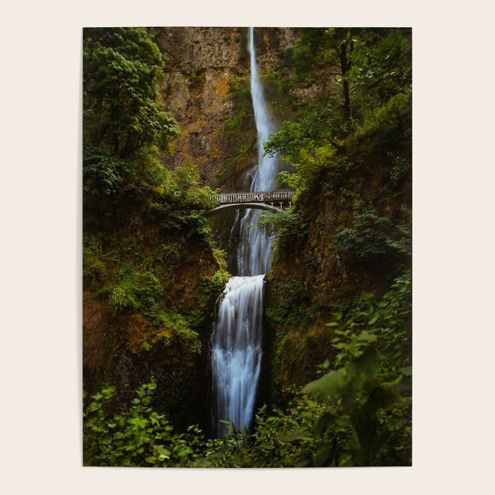Multnomah Falls Poster Gallery Image 1