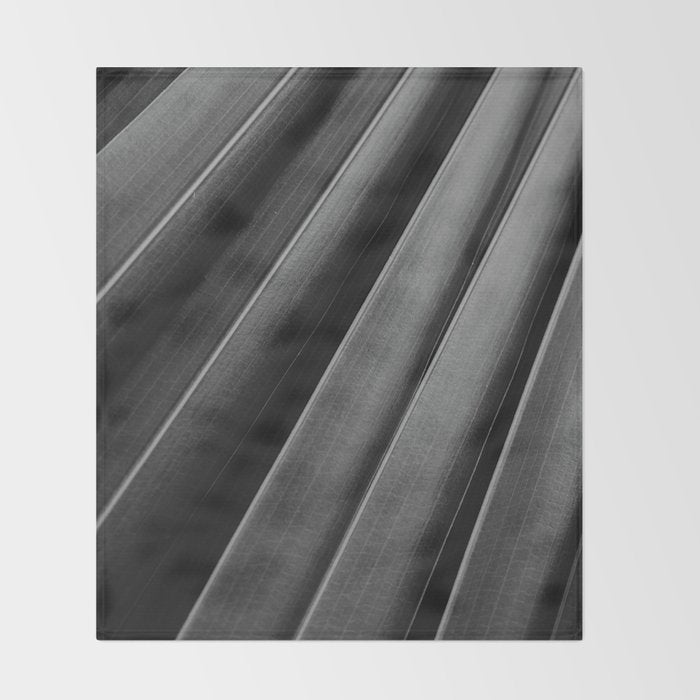 Leaf Photography Throw Blanket Gallery Image 2