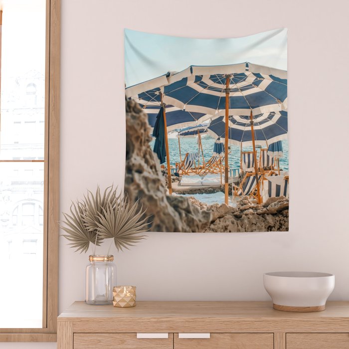 Fontelina Wall Tapestry Gallery Image 2