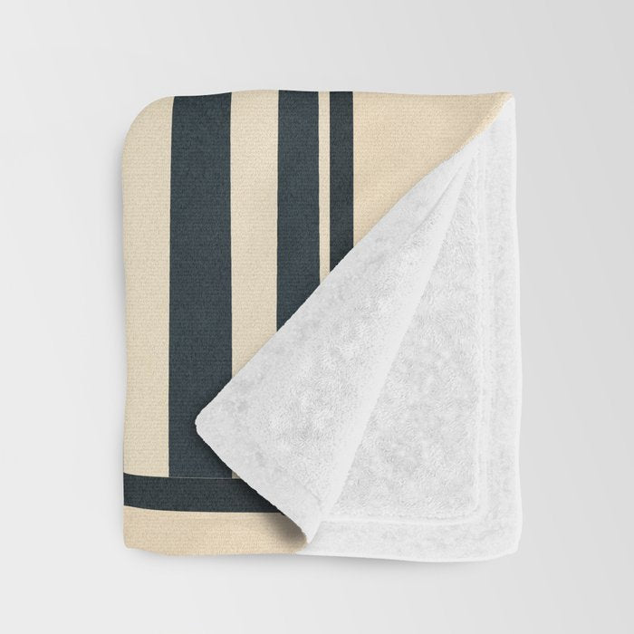 Wild Lines 02 Throw Blanket Gallery Image 3