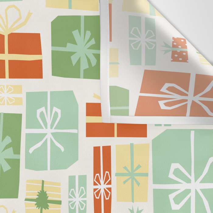 Holiday gifts in red and green Wall Tapestry Gallery Image 3
