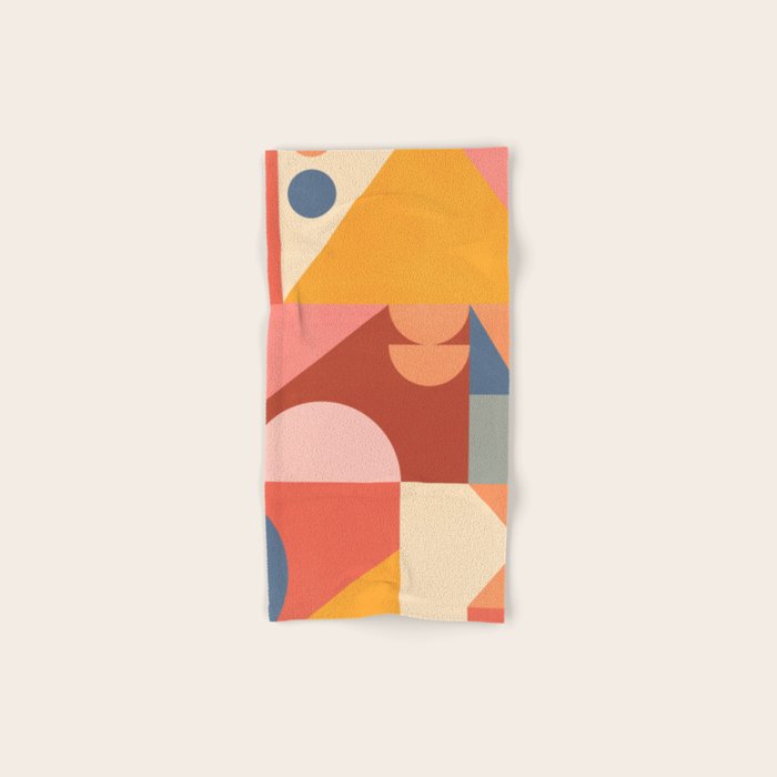 Abstract Geometric Shapes 32 Bath Towel Gallery Image 1