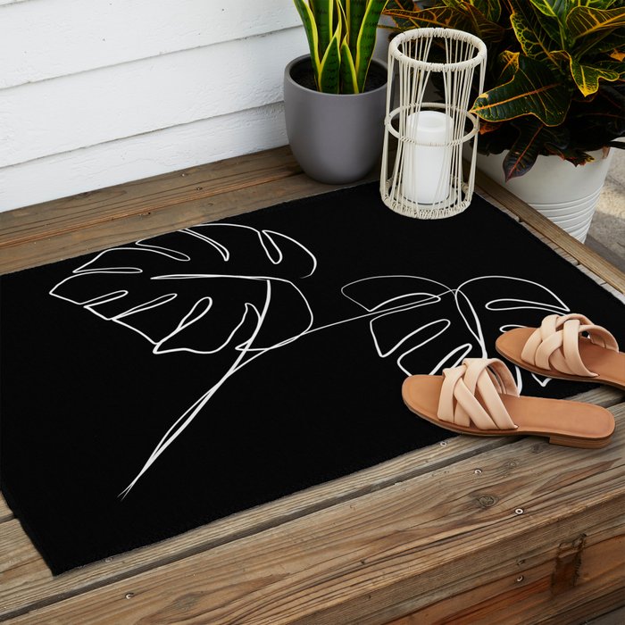 Monstera minimal - black Outdoor Rug Gallery Image 2