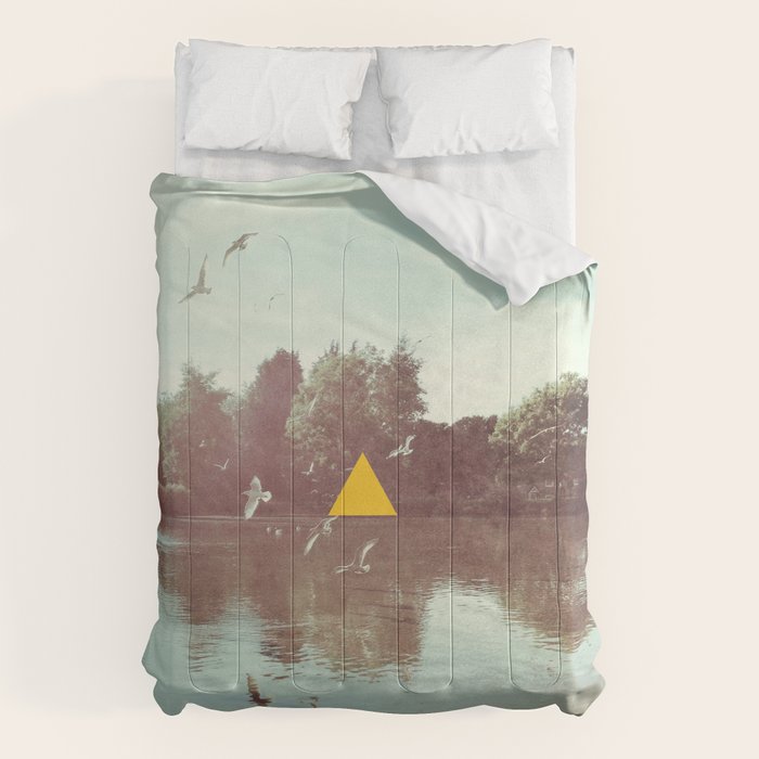 The Lake Comforter Gallery Image 6