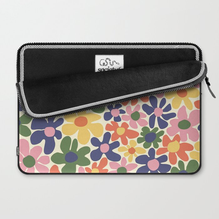 Amour Laptop Sleeve Gallery Image 2