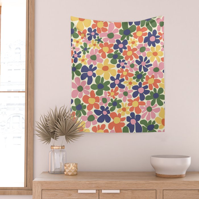 Amour Wall Tapestry Gallery Image 2