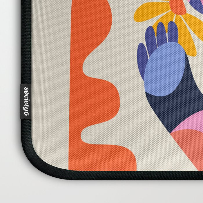 Black bear Laptop Sleeve Gallery Image 3