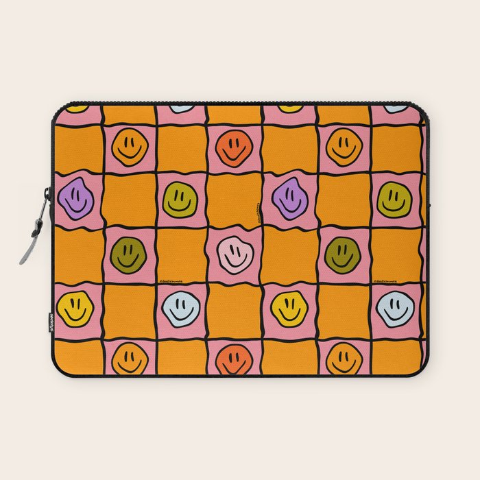 Pink Happy Face Checkered Print Laptop Sleeve Gallery Image 1
